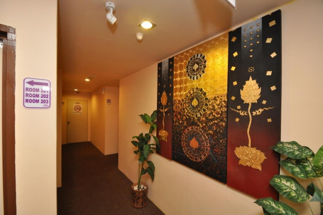Biz Hotel Batu Pahat Ngoại thất bức ảnh