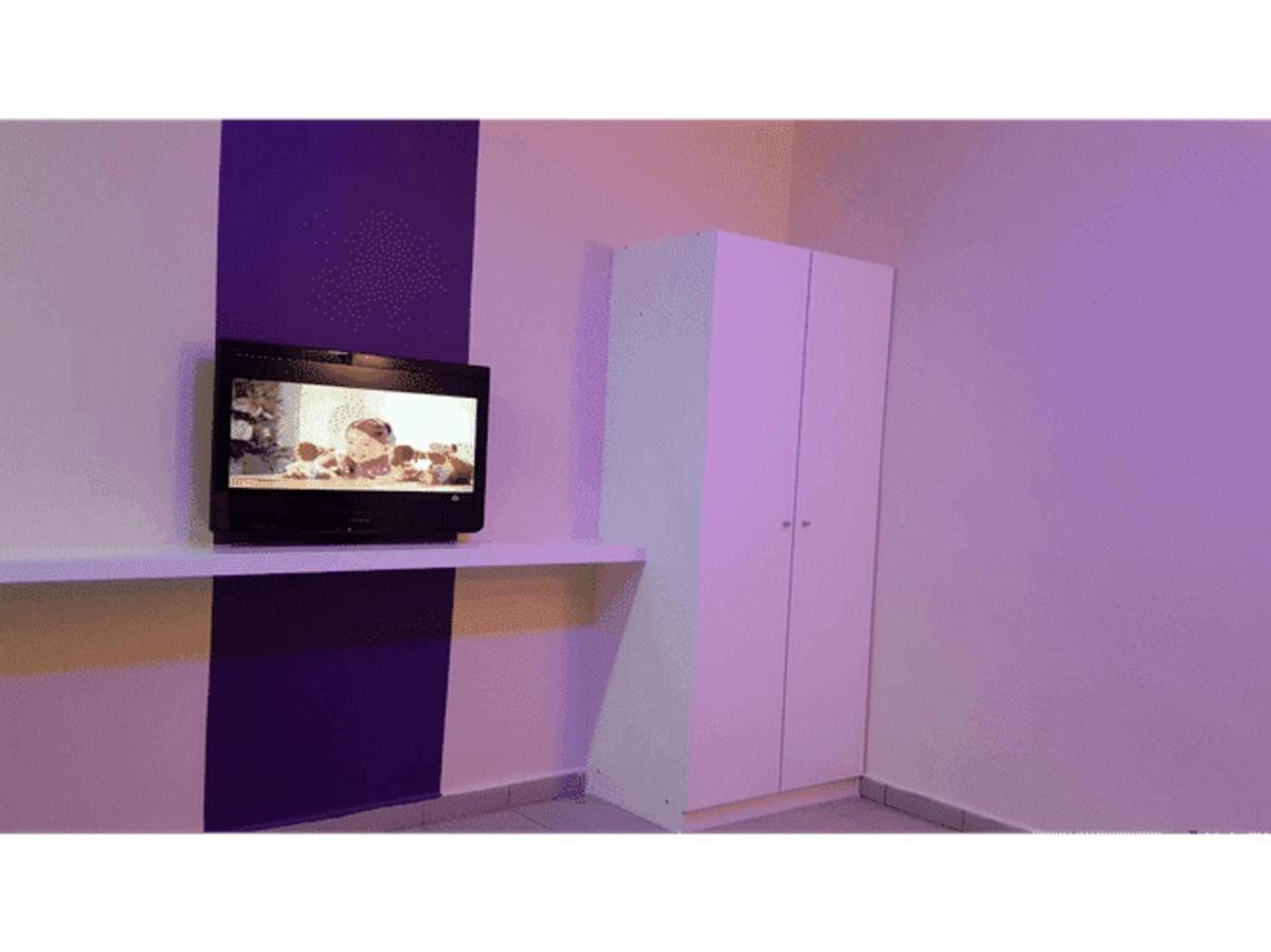 Biz Hotel Batu Pahat Ngoại thất bức ảnh