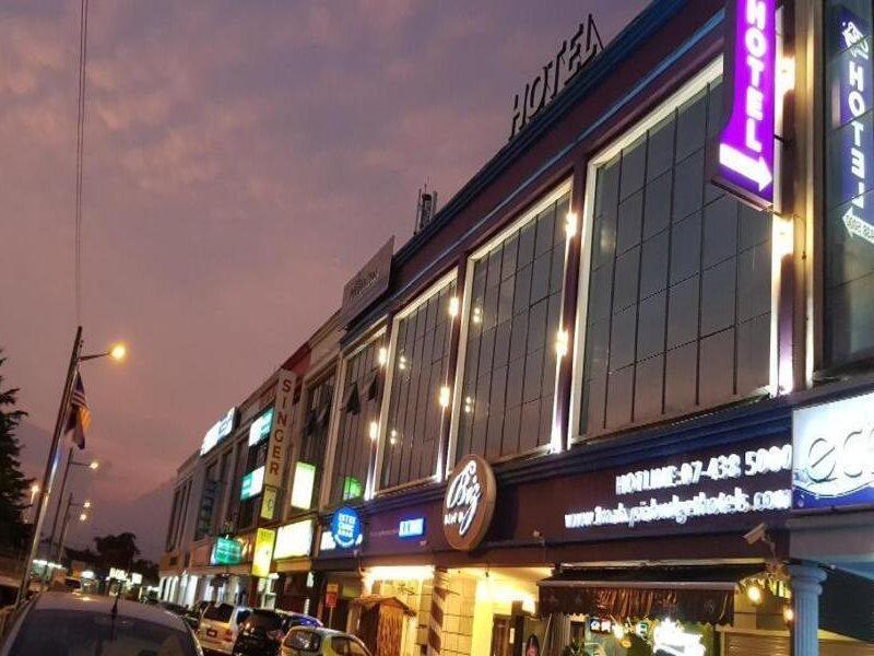 Biz Hotel Batu Pahat Ngoại thất bức ảnh