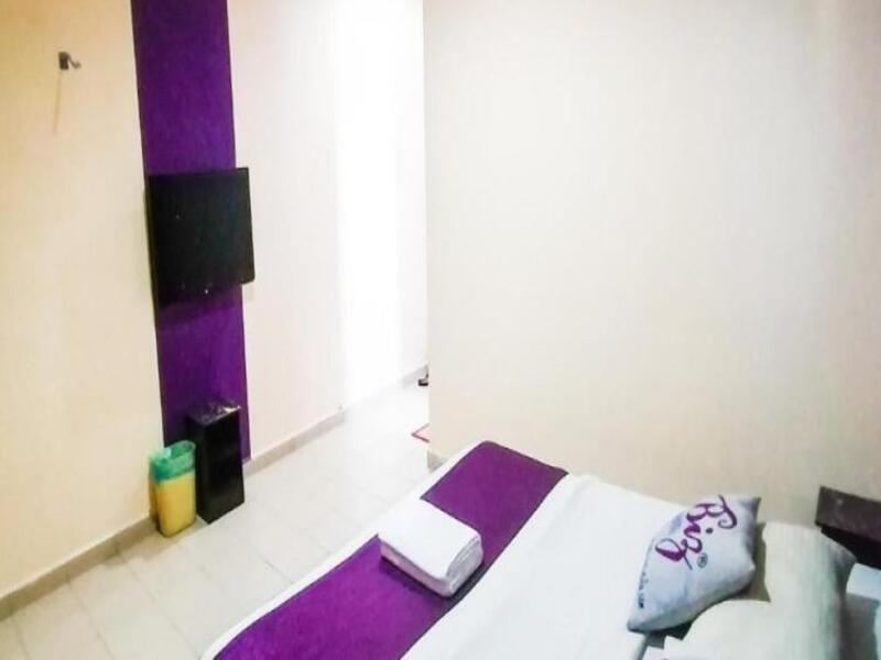Biz Hotel Batu Pahat Ngoại thất bức ảnh